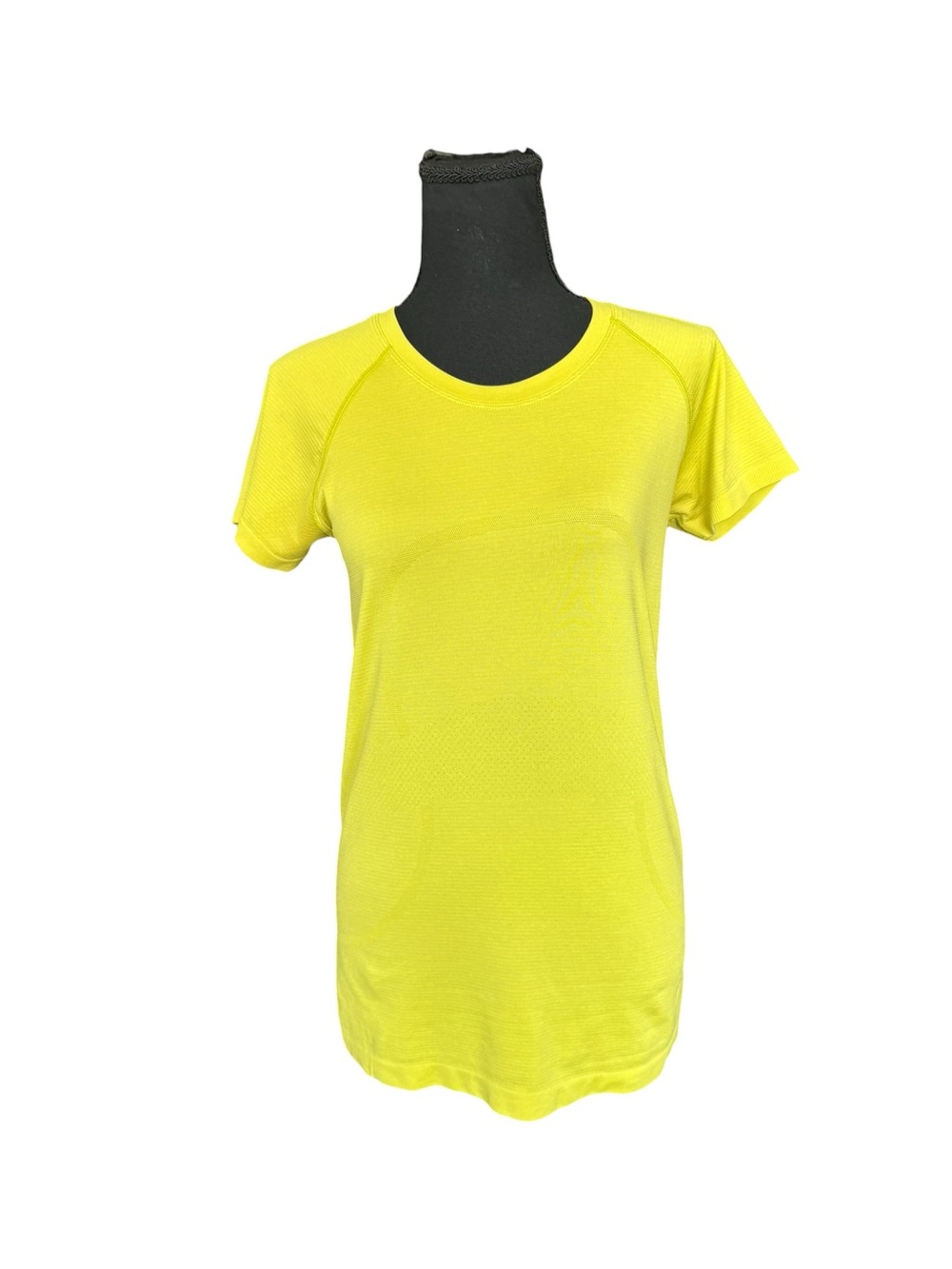 Lululemon Swiftly Tech Short Sleeve Shirt 8 Chartreuse Yellow Running Workout